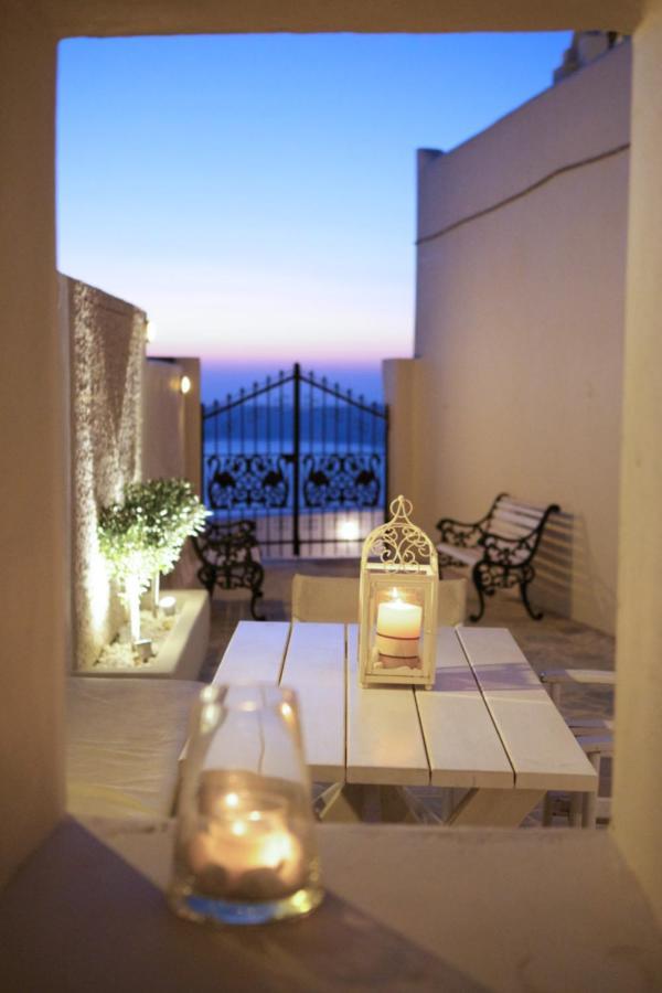 Sunset View Villa Santorini - With Outdoor Jacuzzi Firostefani Exterior foto