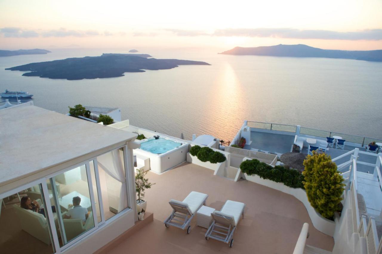 Sunset View Villa Santorini - With Outdoor Jacuzzi Firostefani Exterior foto